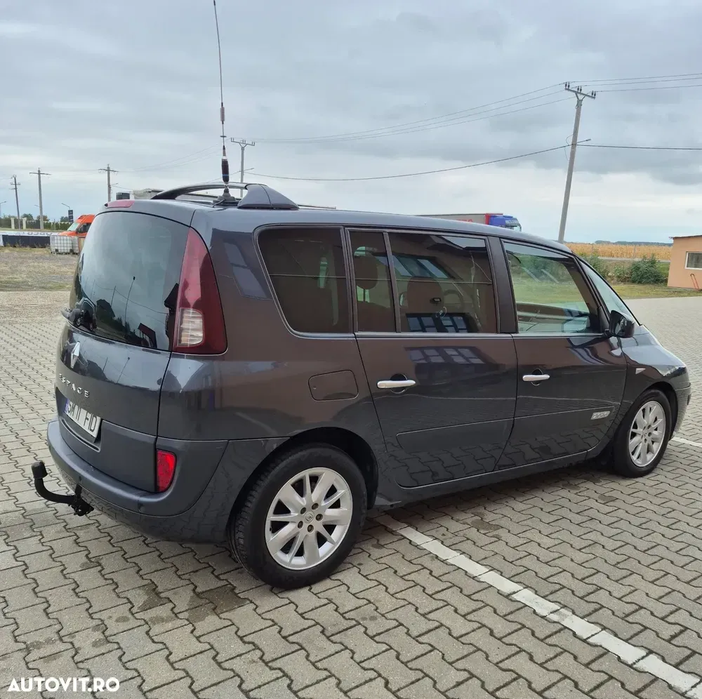 Renault Espace IV 2.0 dCi FAP Aut. Dynamique — imagine 3