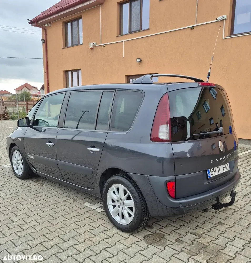 Renault Espace IV 2.0 dCi FAP Aut. Dynamique — imagine 2