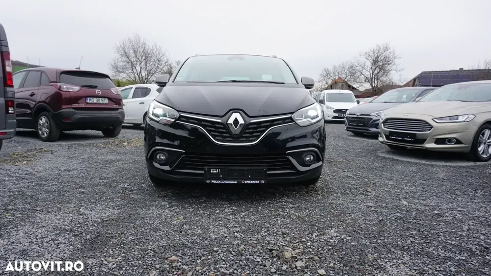 Renault Grand Scenic ENERGY TCe 130 BOSE EDITION — imagine 2