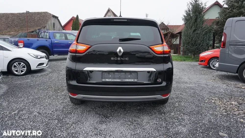 Renault Grand Scenic ENERGY TCe 130 BOSE EDITION — imagine 5
