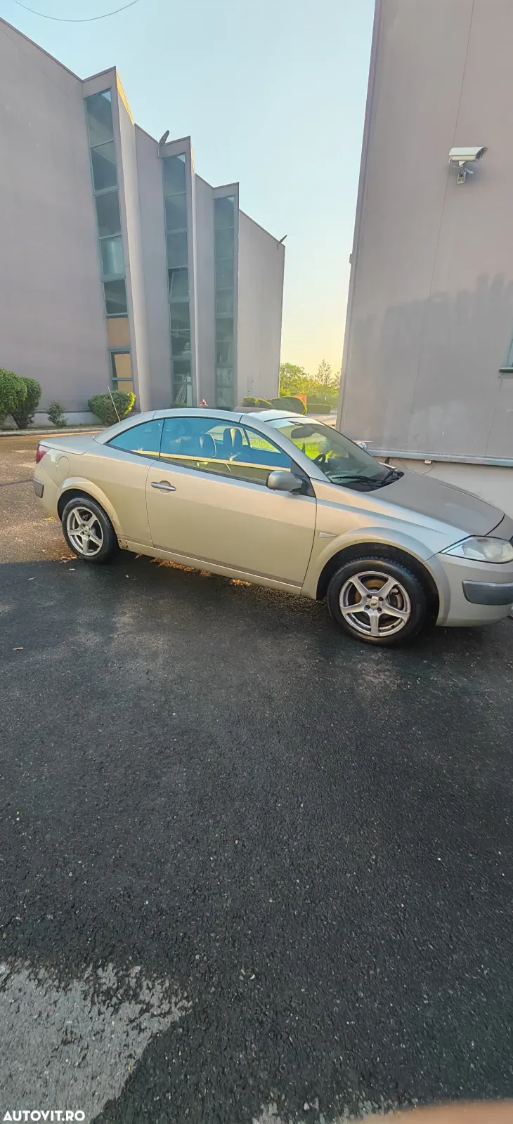 Renault Mégane II 1.6 Expression — imagine 2