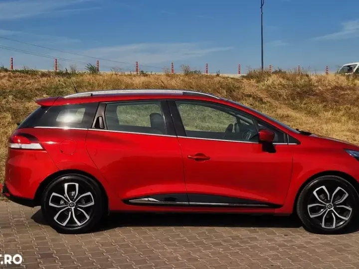 Renault Clio IV [2012 - Energy dCi 90 EDC Luxe