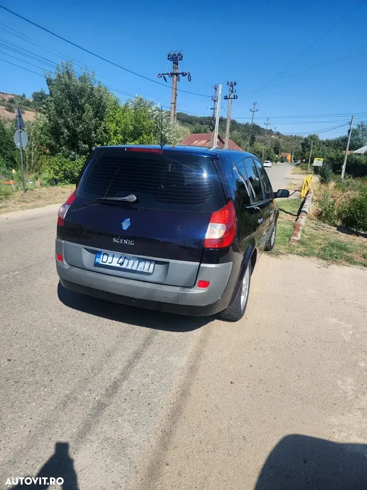 Renault Scénic — imagine 4