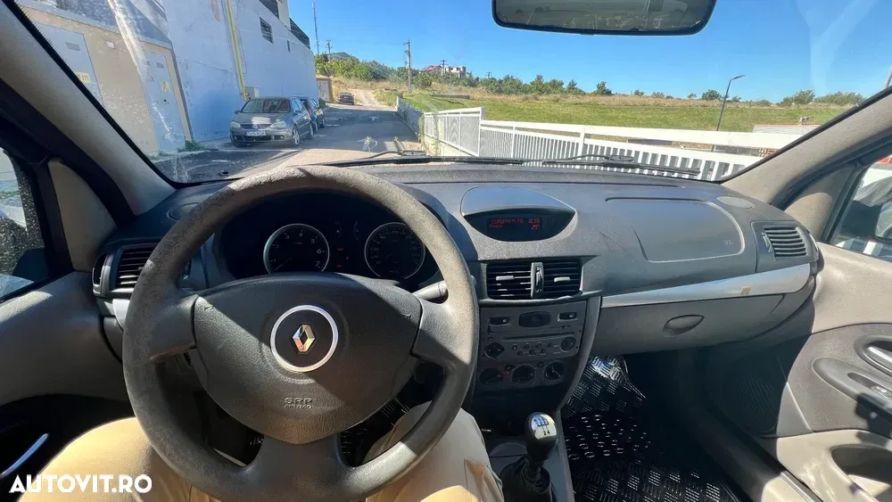 Renault Symbol 1.4 16V Privilege — imagine 3