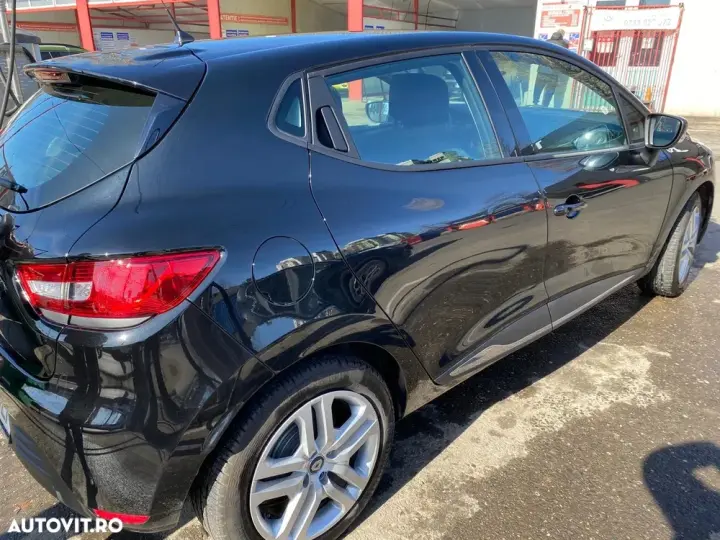 Renault Clio IV [2012 - 1.2 Zen