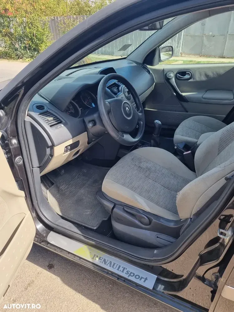Renault Mégane III II 1.6 Authentique — imagine 6