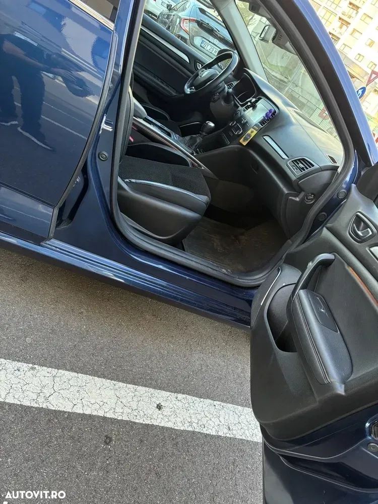Renault Mégane IV TCe GPF Intens — imagine 4
