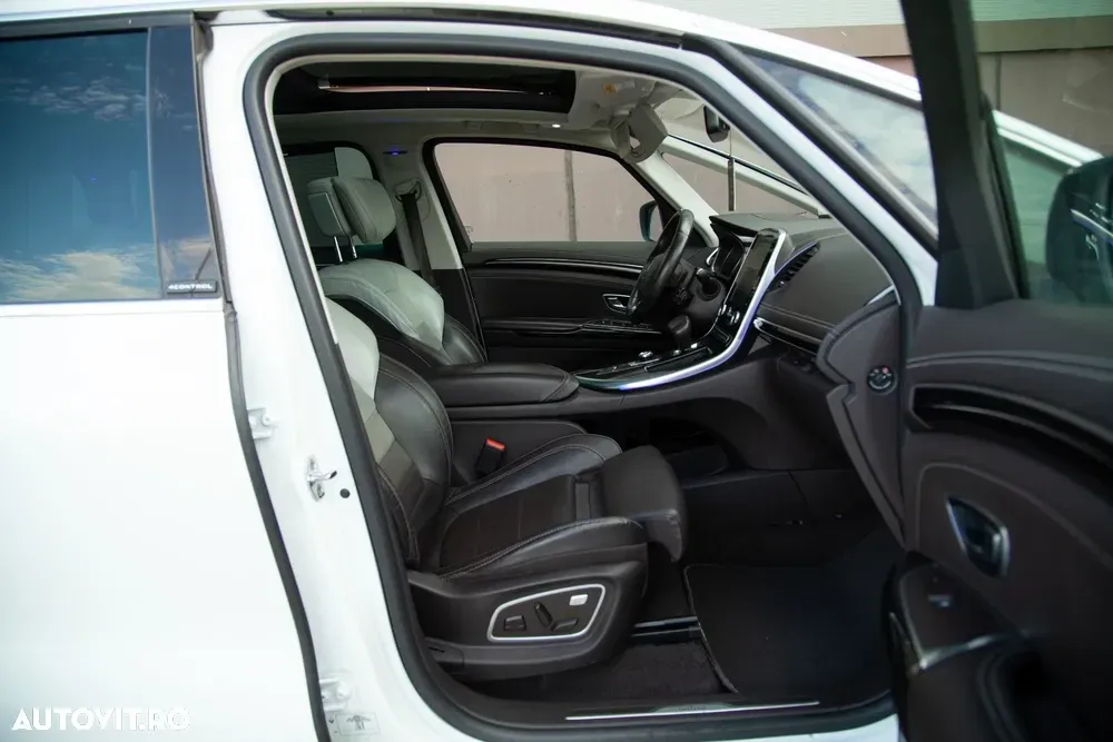 Renault Espace — imagine 5