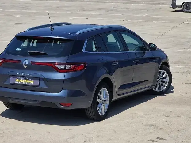 Renault Mégane IV ENERGY dCi EDC Intens