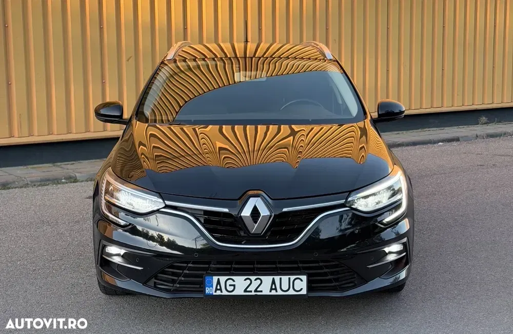 Renault Mégane IV E-TECH 160 E-Tech engineered — imagine 5