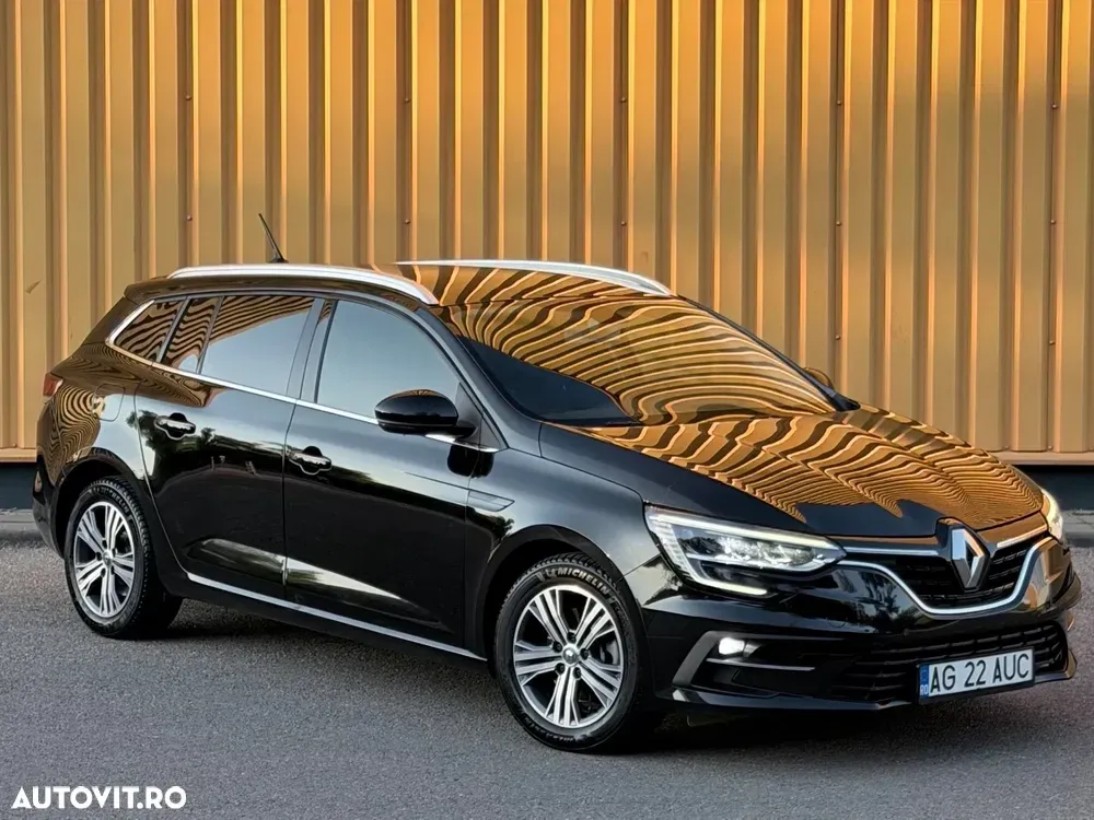 Renault Mégane IV E-TECH 160 E-Tech engineered — imagine 4