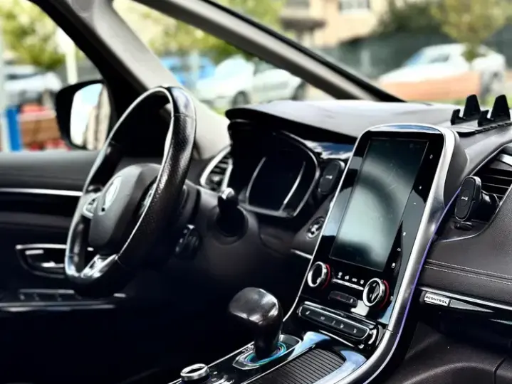 Renault Espace V Energy dCi 160 EDC Initiale Paris