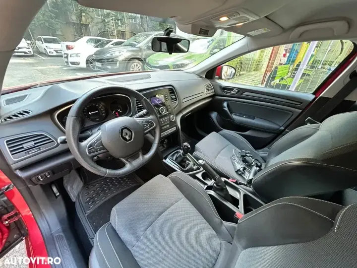 Renault Mégane IV TCe GPF Intens