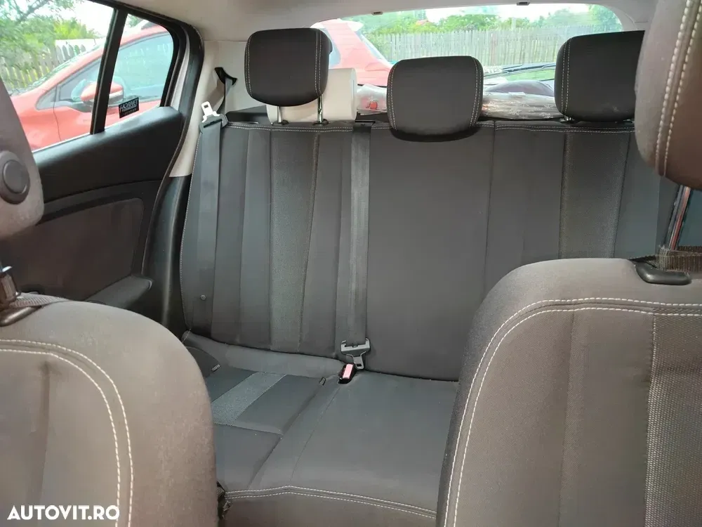 Renault Mégane III 1.6 Authentique — imagine 6