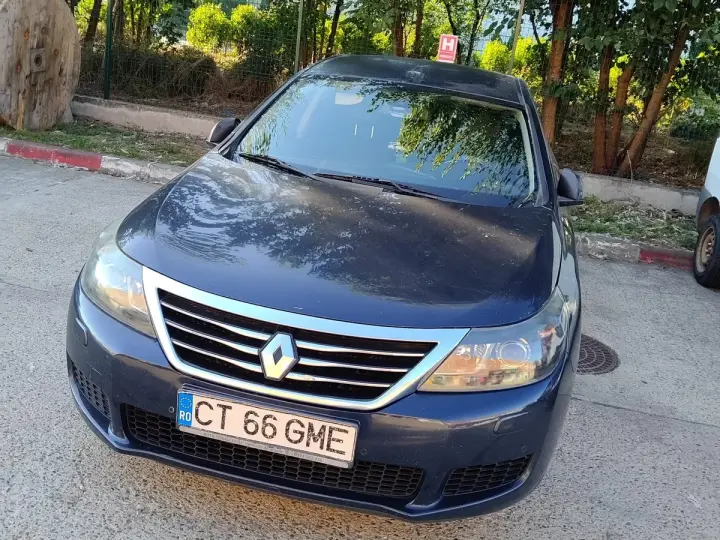 Renault Latitude
