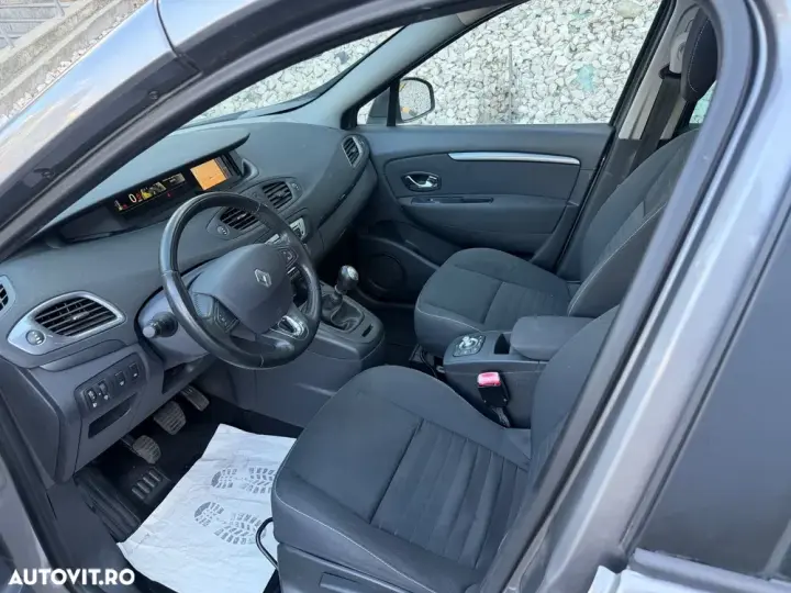Renault Grand Scenic 1.5 dCi Privilege