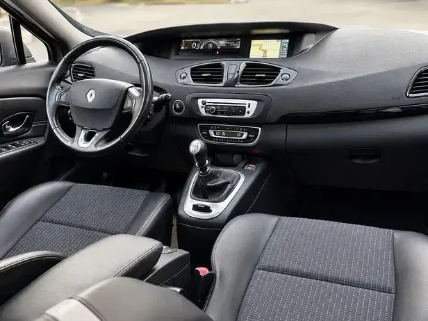 Renault Scénic III Xmod 1.6 dCi Privilege