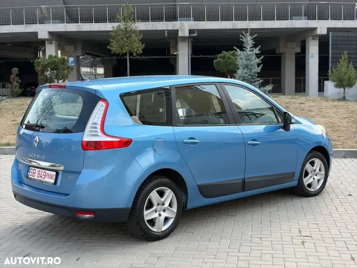 Renault Scénic III 1.5dCi Expression