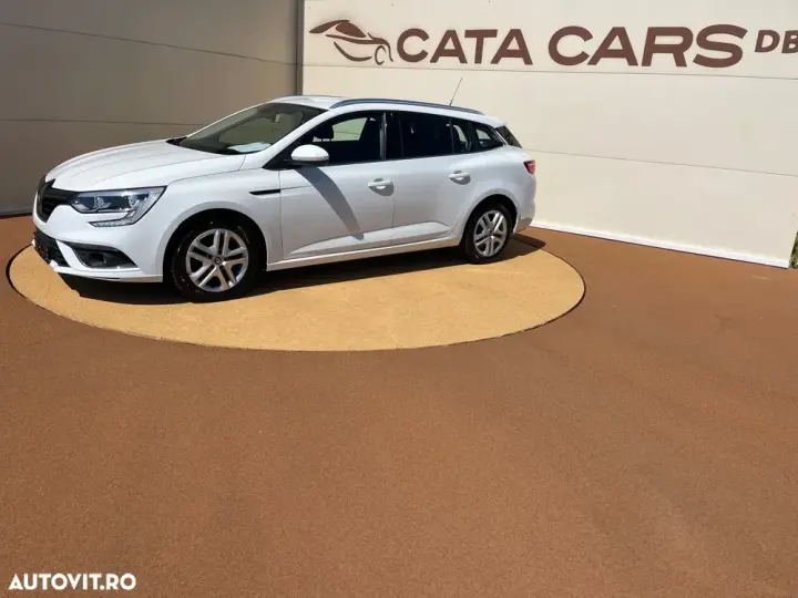 Renault Mégane IV ENERGY TCe 130 INTENS