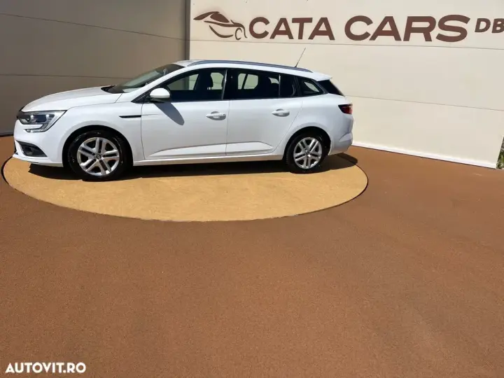 Renault Mégane IV ENERGY TCe 130 INTENS