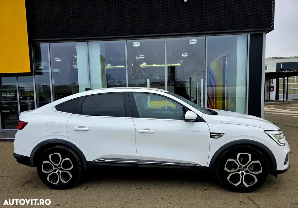 Renault Arkana E-TECH 145 E-Tech Engineered — imagine 4
