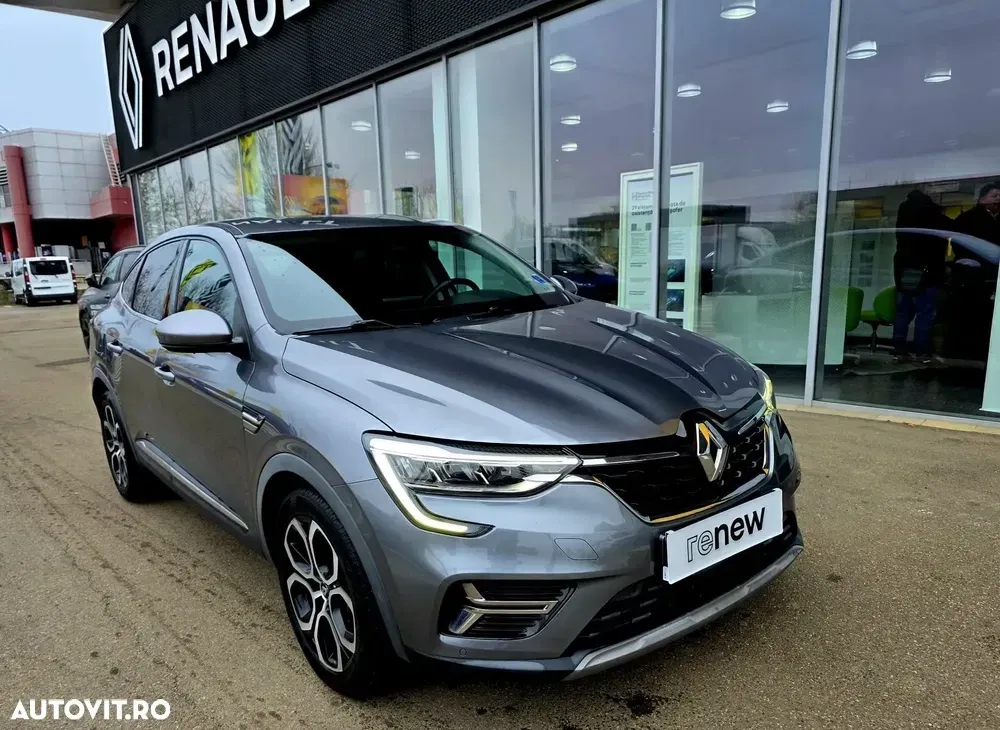 Renault Arkana E-TECH 145 E-Tech Engineered — imagine 2