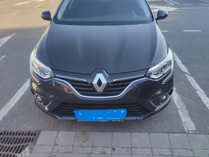 Renault Mégane IV TCe GPF Business