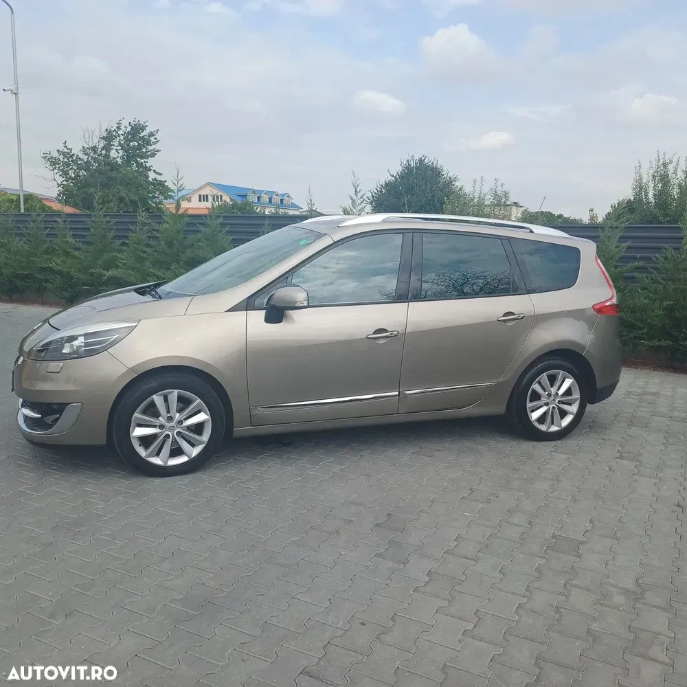 Renault Grand Scenic Energy dCi 130 Start & Stop Bose Edition — imagine 5