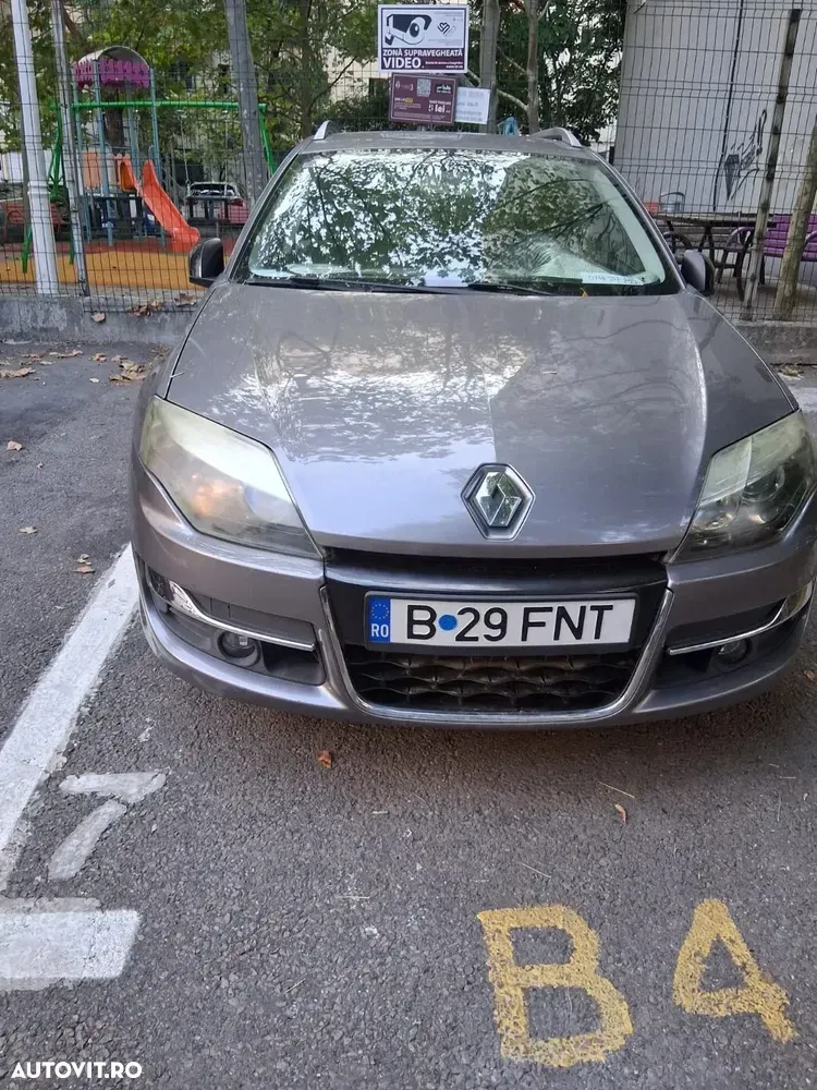 Renault Laguna III 2.0dCi Initiale — imagine 5