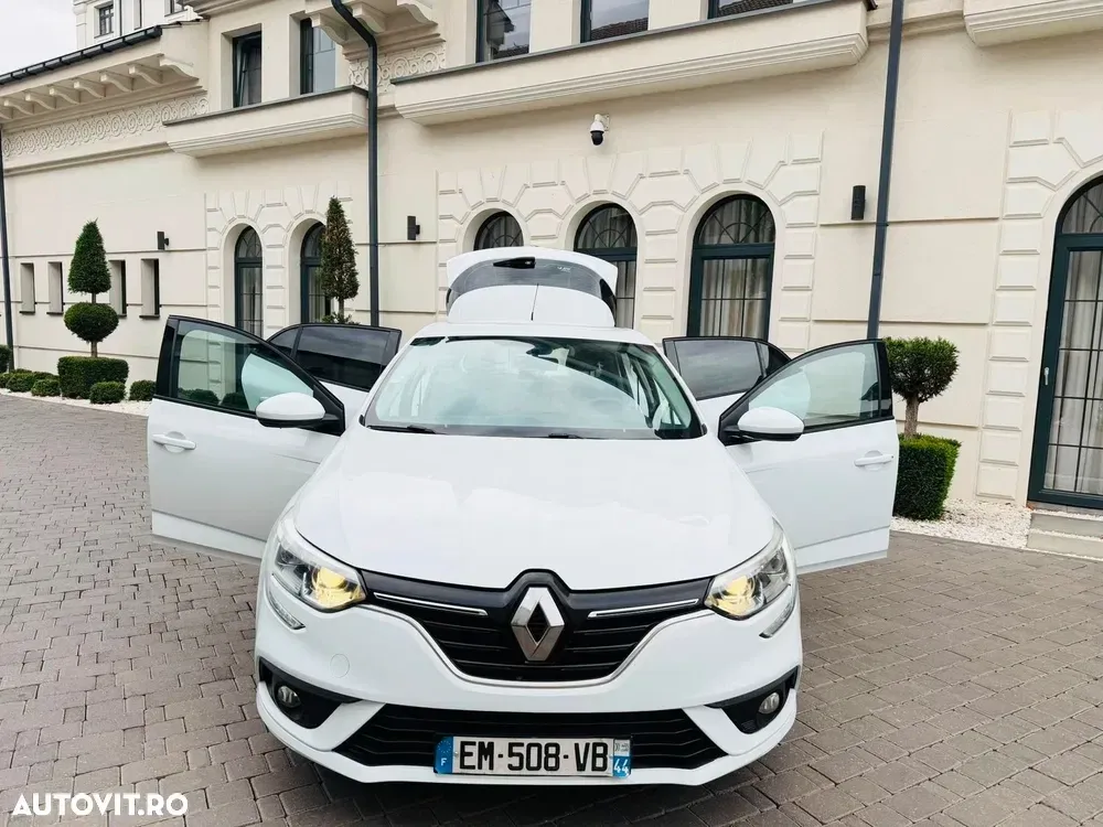 Renault Mégane — imagine 2
