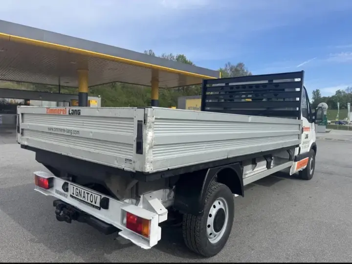 Renault Master 2.5 L2H1