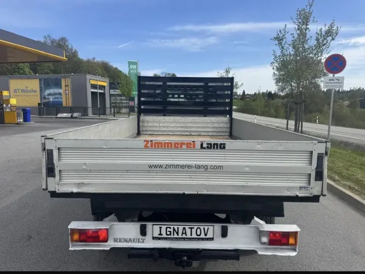 Renault Master 2.5 L2H1