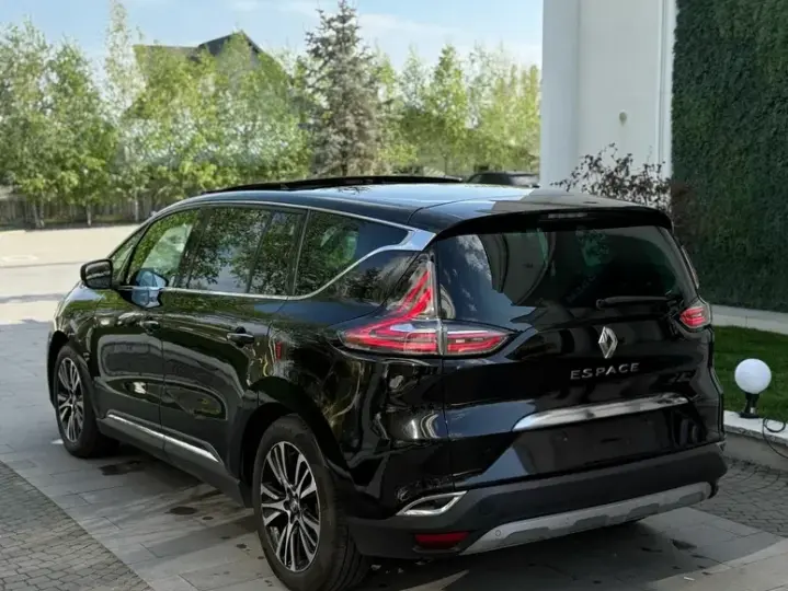 Renault Espace V Energy dCi 160 EDC Initiale Paris