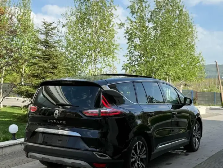 Renault Espace V Energy dCi 160 EDC Initiale Paris