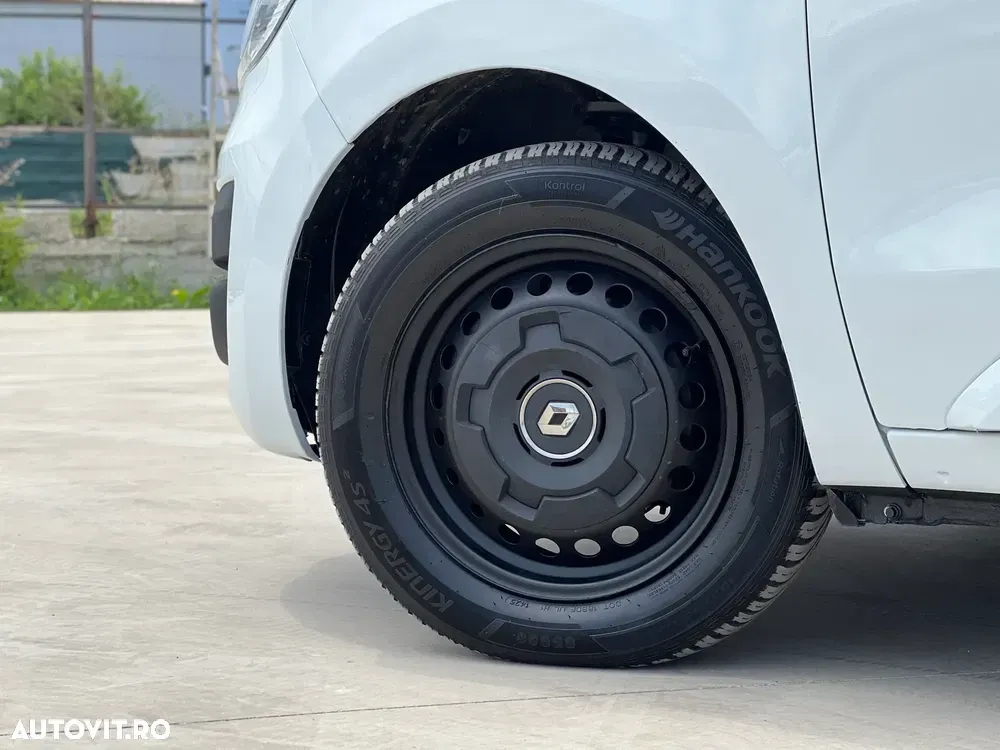 Renault Express — imagine 5
