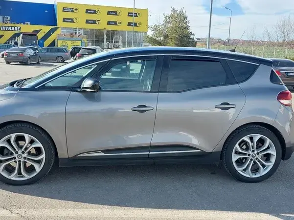 Renault Scénic IV ENERGY dCi 110 EDC INTENS