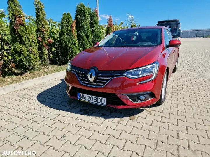 Renault Mégane IV Blue dCi 116 EDC Intens