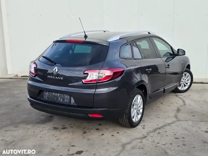 Renault Mégane IV ENERGY TCe 130 BOSE EDITION