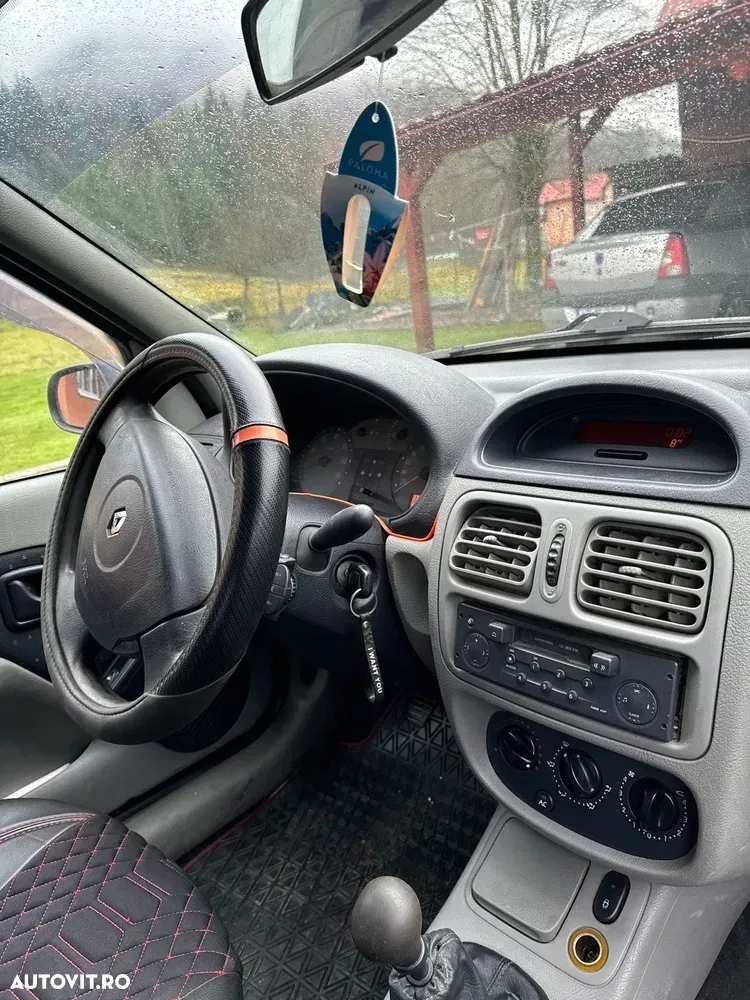 Renault Clio II Bicorp 1.5 dCi Autentique — imagine 4