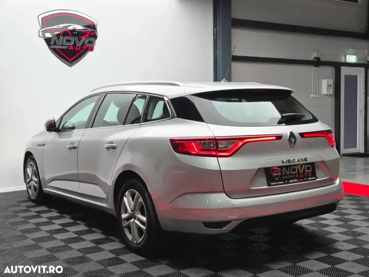 Renault Mégane IV TCe 140 GPF EDC BUSINESS EDITION
