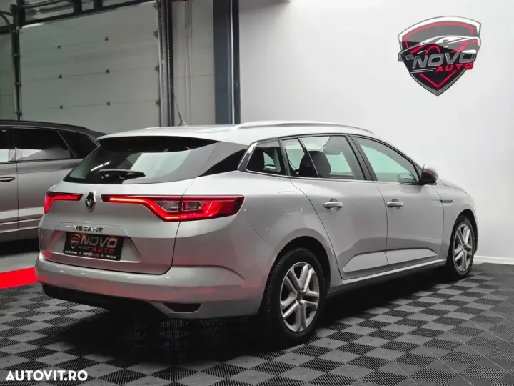 Renault Mégane IV TCe 140 GPF EDC BUSINESS EDITION