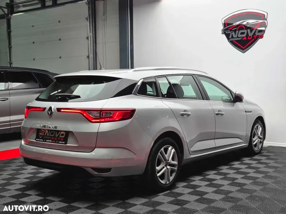 Renault Mégane IV TCe 140 GPF EDC BUSINESS EDITION — imagine 5