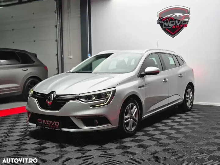 Renault Mégane IV TCe 140 GPF EDC BUSINESS EDITION