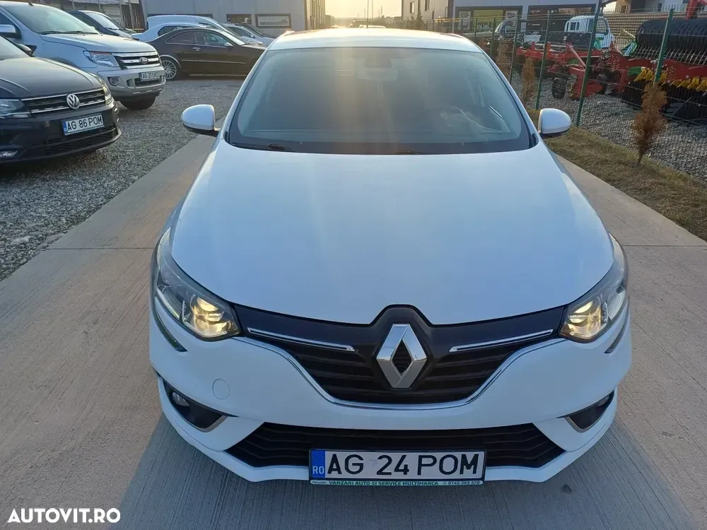 Renault Mégane IV 1.5 dCI EDC Intens — imagine 3