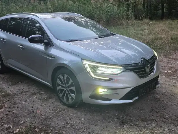 Renault Mégane IV Blue dCi 116 EDC Intens