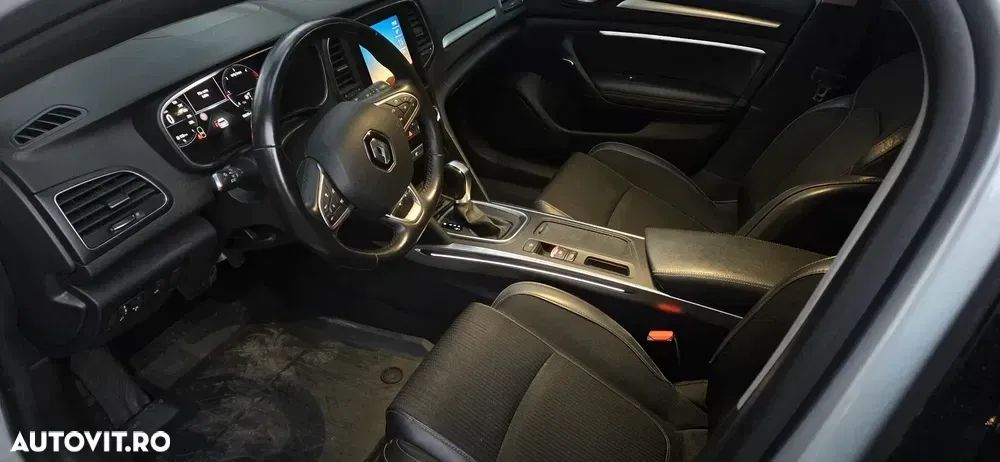 Renault Mégane IV Blue dCi 116 EDC Intens — imagine 3