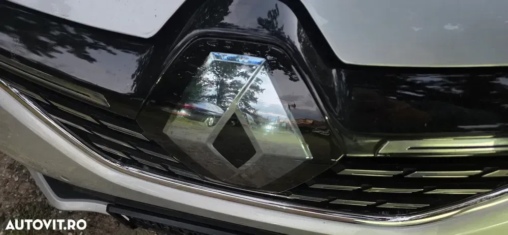 Renault Mégane IV Blue dCi 116 EDC Intens — imagine 4