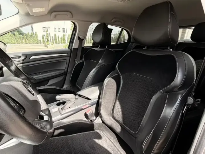 Renault Mégane IV ENERGY dCi 110 INTENS
