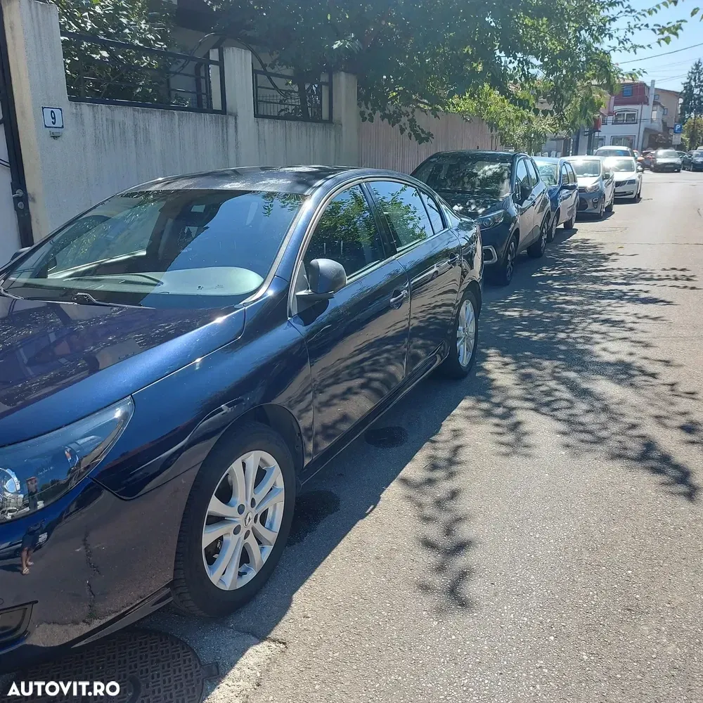 Renault Latitude — imagine 2