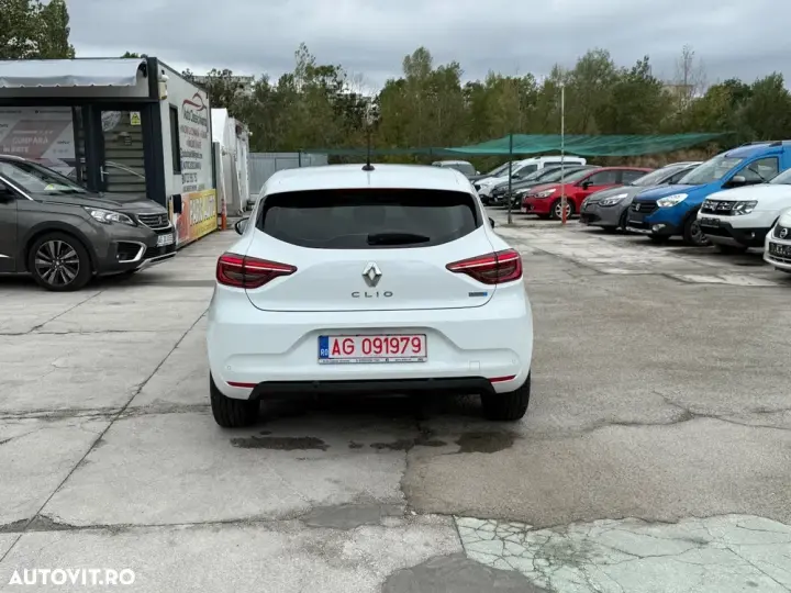 Renault Clio V E-TECH 140 BUSINESS EDITION